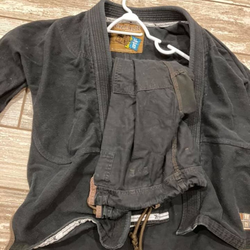 93 Brand Women's Jiu-Jitsu Gi, Black